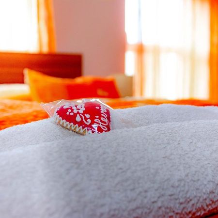 Huerkecz Apartmanhaz เฮวิซ ภายนอก รูปภาพ